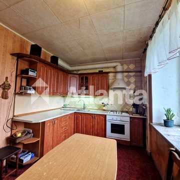 3к.квартира Пр-т Лобановського 130. Деміївська