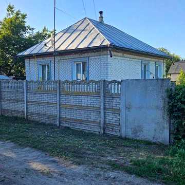 Будинок з ділянкою в м. Бахмач | Недорого