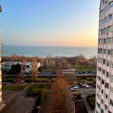 Здаю СВОЮ квартиру на Приморській