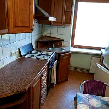 Здаю 3- кімнатну квартиру з АО в центрі міста для сім'ї