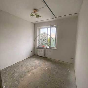 Продаж 3-кімнатної квартири по вул. Широка