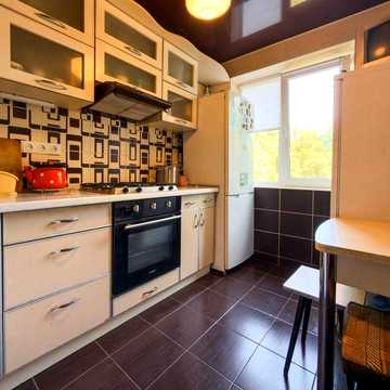 Продам 2к квартиру,Гвардейцев Широнинцев,65,Салтовка(код92060)
