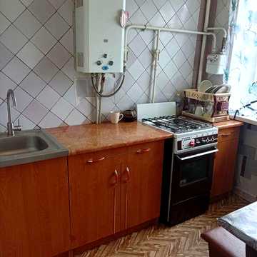 Здам 1к.кв  4/5 Північнокільцева15,р-нВарус,ринок, 5000+к.п.