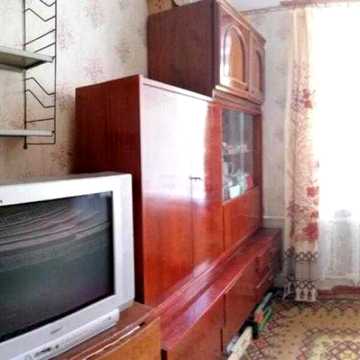 Новые Дома. Продам однокомнатную гостинку. Капитальный ремонт