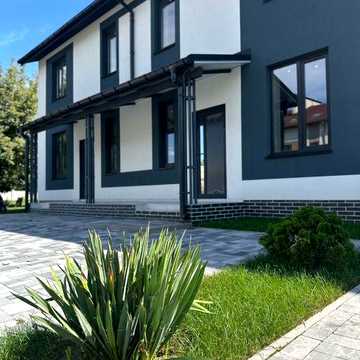 Продам таунхаус з оздобленням поряд з інфраструктурою