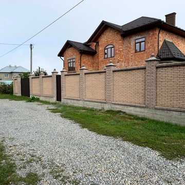 ПРОДАЖ просторого будинку В ЗАТИШНІЙ локації неподалік ТЦ «ЕКВАТОР»