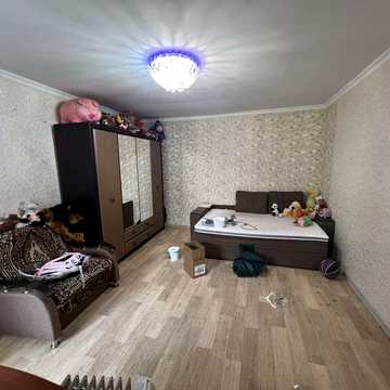 Сдам 2к/кв на земле/промышленный переулок