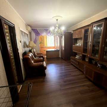 Продаж 3к Квартира Новозаводська вулиця