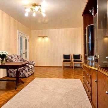 Продаж 3-х кім. квартира 78 м.кв., 2 поверх, біля Дніпра та метро Лівобережна