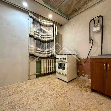 Продаж 1 к кв, 17 квартал ( Сергія Колачевського)
