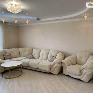 Продаж 3к Квартира Зарічанська вулиця