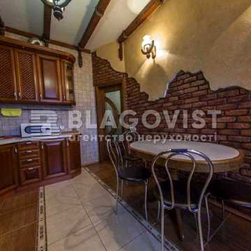 Продаж 3 кім квартири, Дмитрівська 69, 105м