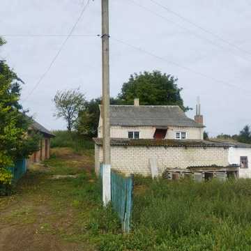 Продам цегляний будинок