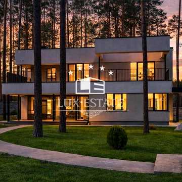 Hi-Tech в Стоянка 400 м² | 3 спальни | 2 этажа | террасы | генератор | Стоянка |  Lux-Estate