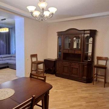 Здам 3 кім в центрі.