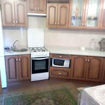 оренда двокімнатної квартири на вул Ю.Клена