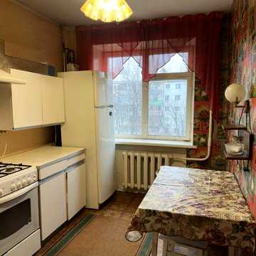 Здам в оренду 4-к квартиру на Космосі