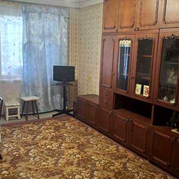 Аренда 2к квартиры на Красном Камне