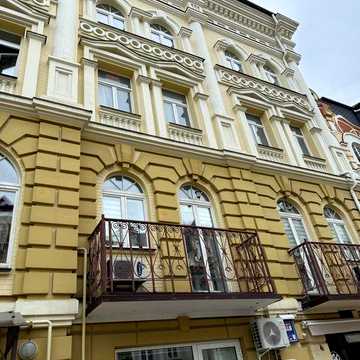 Двокімнатна квартира на Воздвиженці