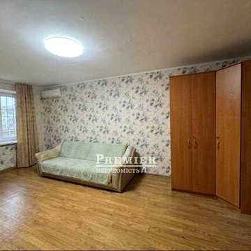 2-кімнатна квартира 44,7 м² на Адміральському проспекті — фасад, 1-й поверх