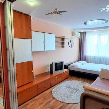 Свободно Ивасюка  35 ,метро Минская