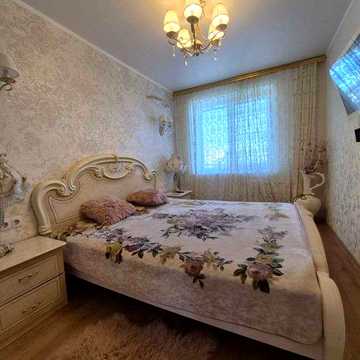 Здам 2 комнатную квартиру з ремонтом  центр рядом Привоз вокзал