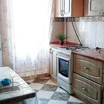 2-х комнатная квартира в  Пивденном, Одесская область. Долгосрочно (возле ТЦ Копейка)