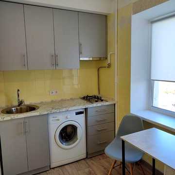 Ст.м. Дарниця, Д. Багалія 8, сучасний ремонт, газ.