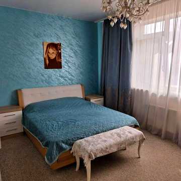 Сдам просторную 2 комнатную квартиру в 20й Жемчужине на Сахарова .