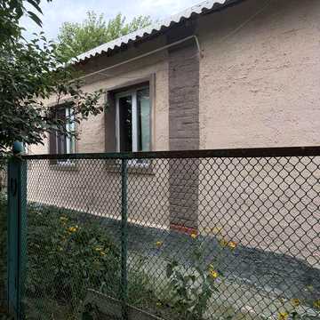Продам добротный дом м. Индустриальная