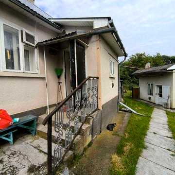 Продається 2 кімнатний Будинок