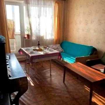 Продам 3-х ком квартиру в 7 мин от м. Индустриальная.