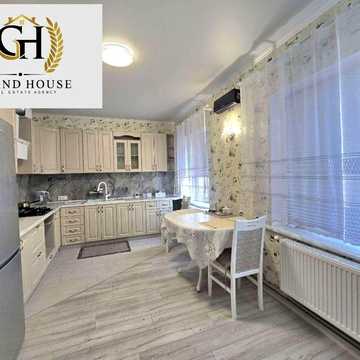 Продам чарівний двоповерховий будинок. с. Соколівське.