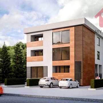 Продаж просторого будинку в Доманинцях