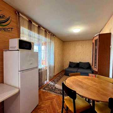 Продаж 2-кімнатної квартири в центральній частині Луцька - вул. Коперника.