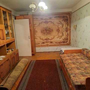 1к квартира в житловому стані , вул.Здолбунівська 1