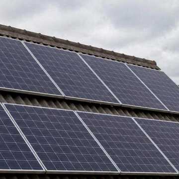 Продаж  автономного котеджа з якісним ремонтом 15 хвилин від Києва . Газ , сонячні панелі