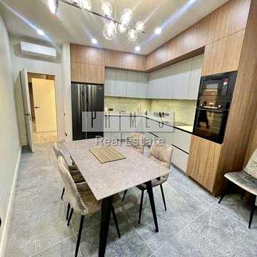 Оренда 5к квартири, перша здача, центр, вул. Б. Хмельницького, 58А
