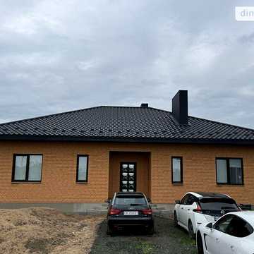 Продаж 4к Дім вулиця Весняна