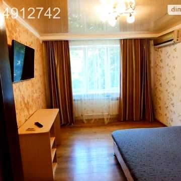Довгострокова оренда 1к Квартира Радісна вулиця
