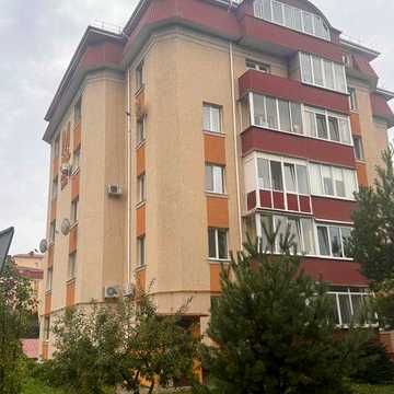 Оренда 2 кімнатна квартира вул Гайдамацька