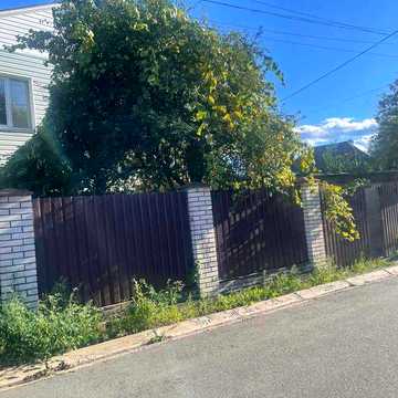 Продам будинок в районі Прокуратури. В гарному місті Бровари