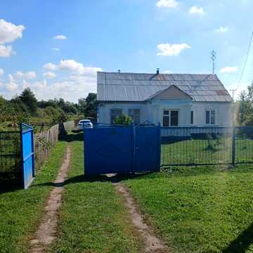 Продам будинок або обміняю на трикімнатну квартиру