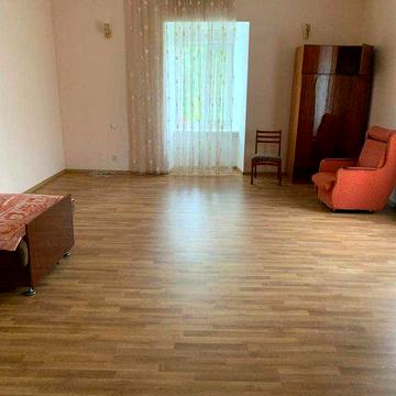 Продам 3кімнатну квартиру в Старому місті