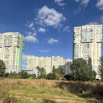Продажа від власника 1 кімнатної квартири Я.Коласа 2В Київ ЖК Столичні каштани