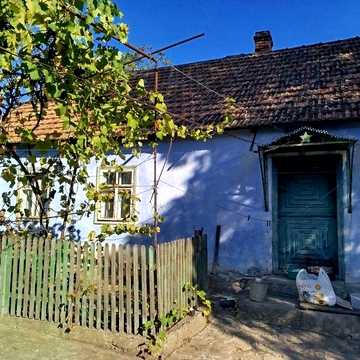 Продам будинок з газовим опаленням!