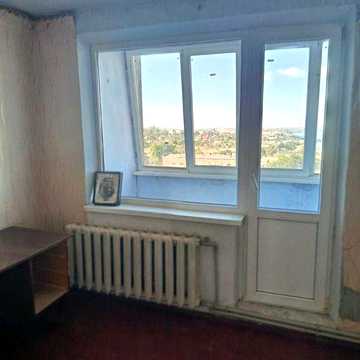 продам 2 кімнатну квартиру Селище Надбугське Миколаївська область ,гарне планування,автономне опалення,питна вода
