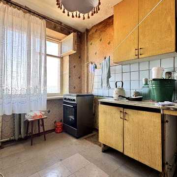 Продам 1-но комнатную в кирпичном доме Гр.Десанта 12