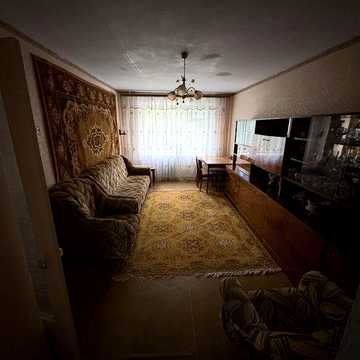 ВЛАСНИК Квартира 2-к на Зарічанській