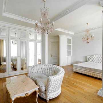 Продаж 3х кімнатної квартири 158м2 у центрі міста 2хв метро Палац Україна